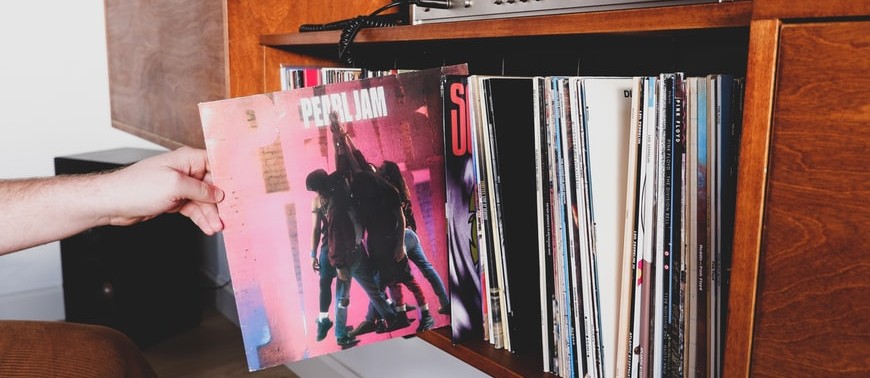 What was Pearl Jam’s debut album?