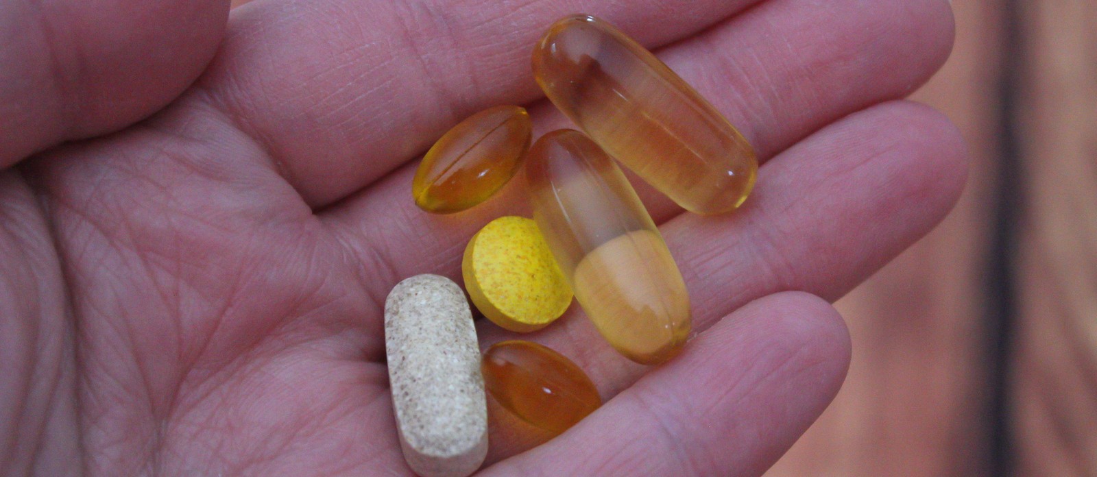 Which vitamin helps your eyes adjust to the dark?