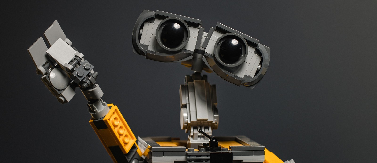 When was the Pixar movie WALLE released?