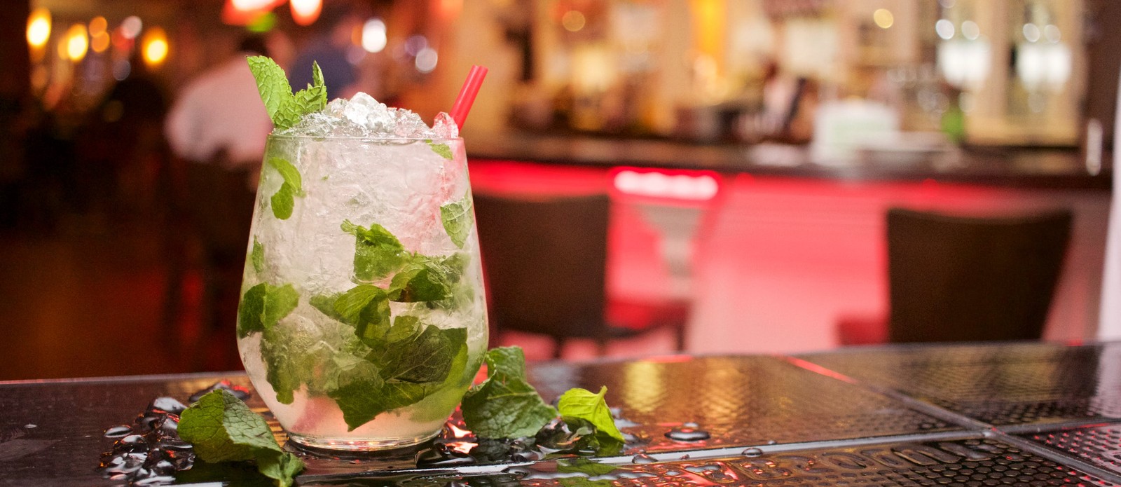The Mojito is a classic cocktail that originates from which country? The Mojito is a classic cocktail that originates from which country?