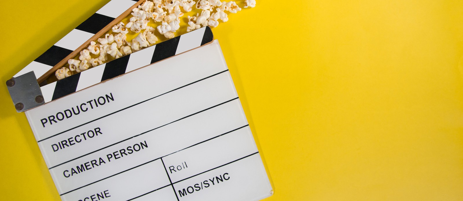 Who played Jackie Kennedy in the 2016 biopic about her life?