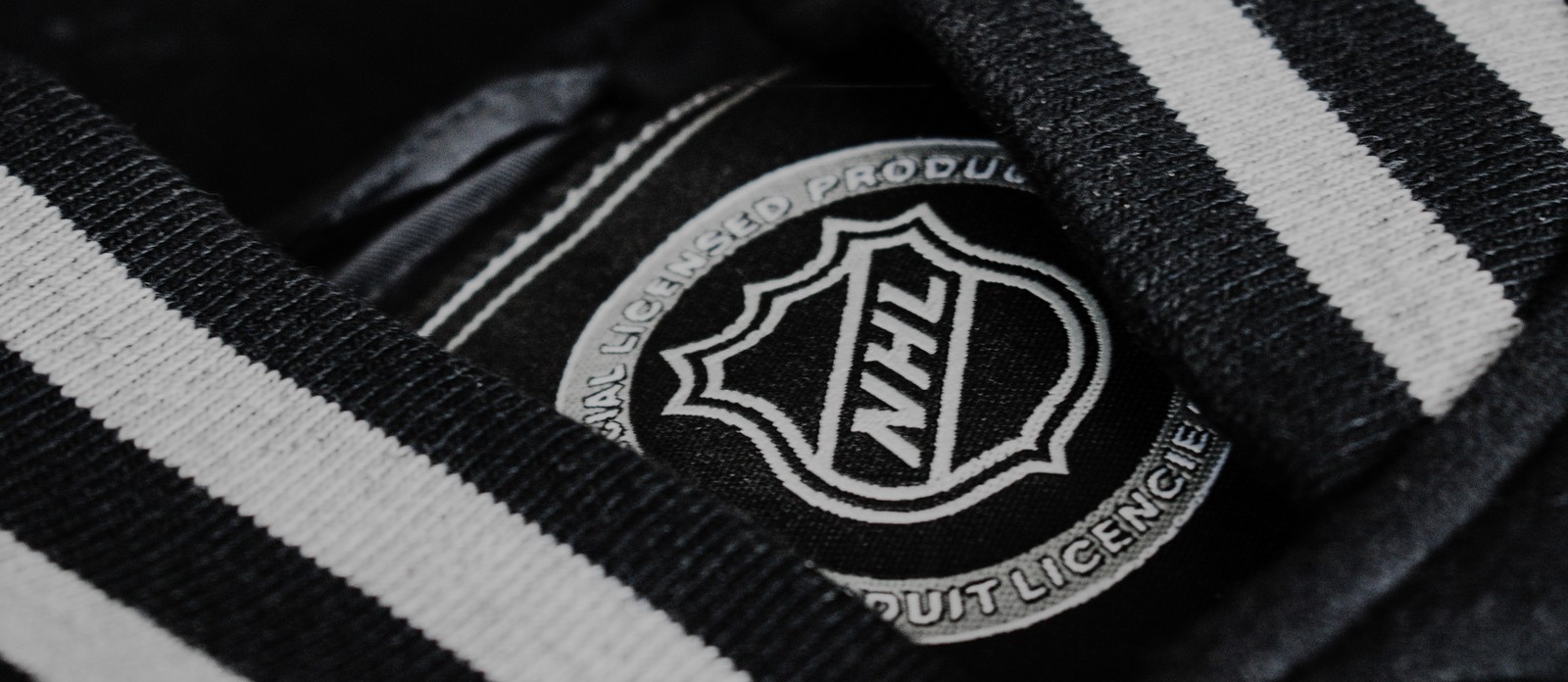 Who has scored the most goals in NHL?