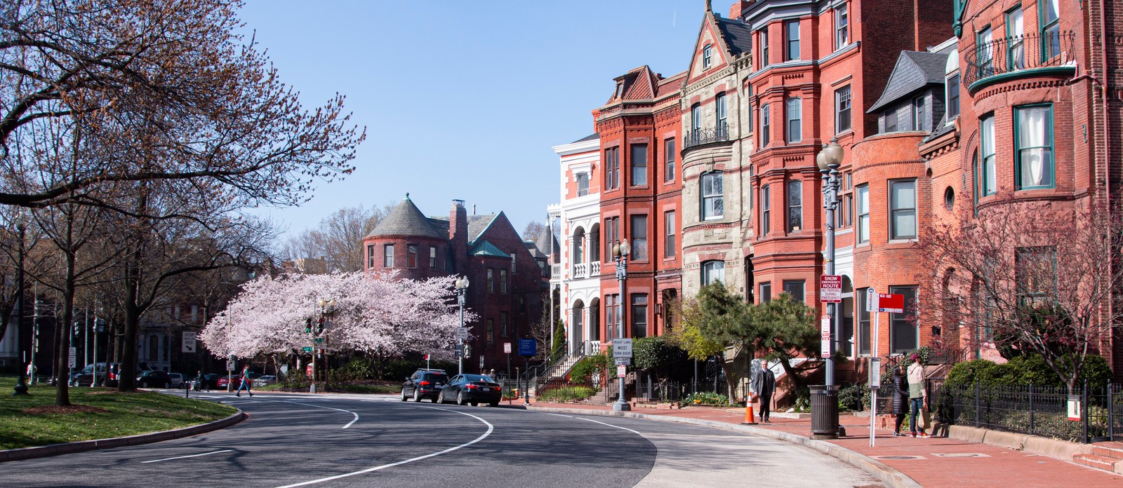 What important building can be found at 1600 Pennsylvania Avenue?