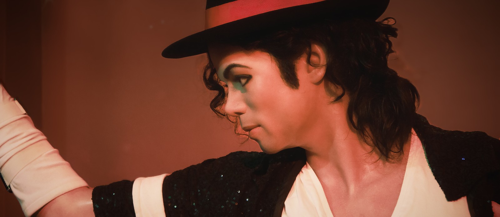 What was Michael Jackson's bestselling album?