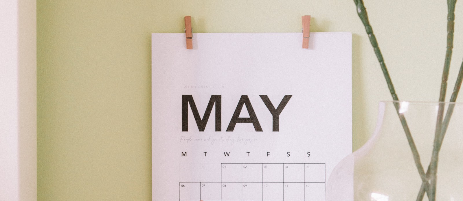Which of these zodiac signs can you be if you were born in May?